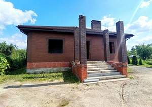 Дом 180м², 1-этажный, участок 6 сот.  