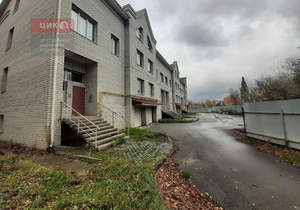 Дом 390м&sup2;, 4-этажный, участок 4 сот.  