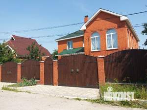 Коттедж 400м², 3-этажный, участок 7 сот.  