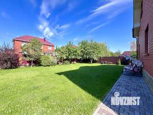 Дом 238м², 2-этажный, участок 10 сот.  