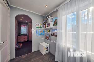 Дом 48м², 2-этажный, участок 4 сот.  