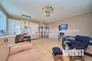 Дом 151м², 2-этажный, участок 8 сот.  