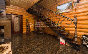 Дом 195м², 2-этажный, участок 6 сот.  