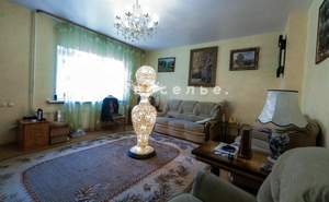 Дом 390м², 3-этажный, участок 4 сот.  