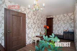Дом 50м², 3-этажный, участок 2 сот.  