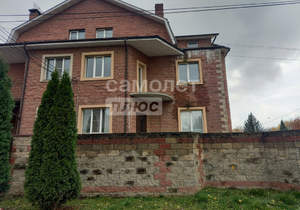 Дом 205м&sup2;, 3-этажный, участок 2 сот.  