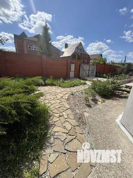 Коттедж 382м², 3-этажный, участок 6 сот.  