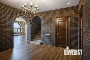 Коттедж 282м&sup2;, 2-этажный, участок 11 сот.  