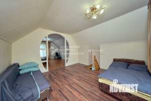 Дом 93м², 2-этажный, участок 10 сот.  