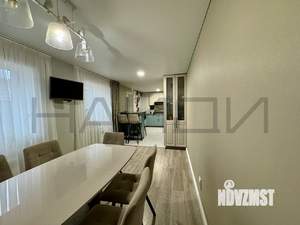 Дом 160м², 2-этажный, участок 5 сот.  