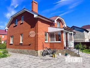 Дом 238м², 2-этажный, участок 10 сот.  