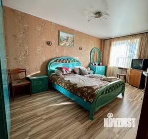 Коттедж 234м², 2-этажный, участок 25 сот.  