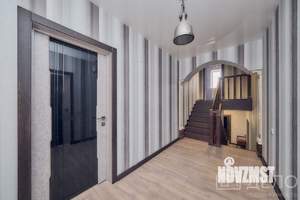Коттедж 358м², 3-этажный, участок 13 сот.  