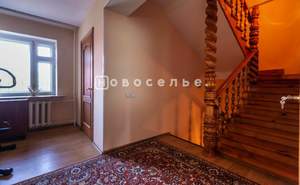 Дом 390м², 3-этажный, участок 4 сот.  