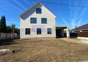 Дом 184м&sup2;, 2-этажный, участок 8 сот.  