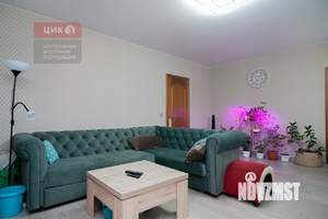 Дом 213м², 2-этажный, участок 10 сот.  