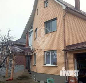 Дом 300м², 3-этажный, участок 6 сот.  