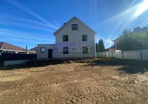 Дом 184м&sup2;, 2-этажный, участок 8 сот.  