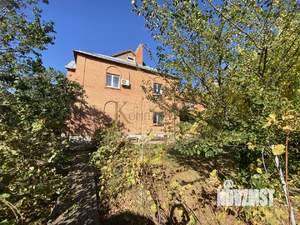 Коттедж 340м², 3-этажный, участок 8 сот.  