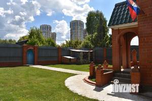 Дом 262м², 2-этажный, участок 25 сот.  