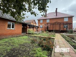 Коттедж 662м², 3-этажный, участок 11 сот.  