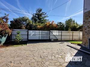 Дом 240м², 2-этажный, участок 11 сот.  