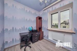 Коттедж 358м², 3-этажный, участок 13 сот.  