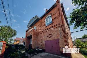 Дом 341м², 2-этажный, участок 6 сот.  