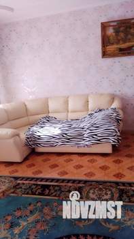 Коттедж 344м², 2-этажный, участок 10 сот.  