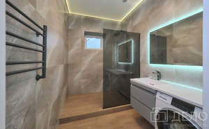 Дом 152м&sup2;, 2-этажный, участок 8 сот.  