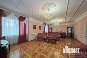 Дом 504м², 3-этажный, участок 7 сот.  