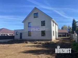 Дом 184м², 2-этажный, участок 8 сот.  