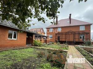 Коттедж 662м², 3-этажный, участок 11 сот.  