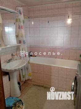 Дом 104м², 1-этажный, участок 4 сот.  