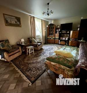 Коттедж 234м², 2-этажный, участок 25 сот.  