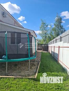 Дом 220м², 2-этажный, участок 6 сот.  