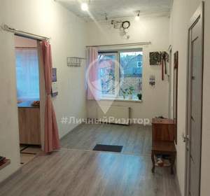 Дом 300м², 3-этажный, участок 6 сот.  