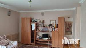 Коттедж 340м², 3-этажный, участок 10 сот.  