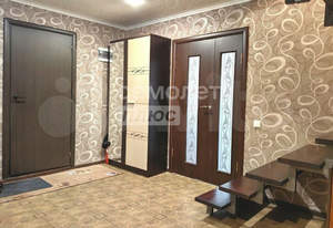 Дом 100м&sup2;, 2-этажный, участок 4 сот.  