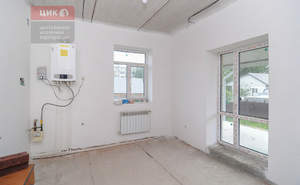 Дом 330м², 3-этажный, участок 5 сот.  