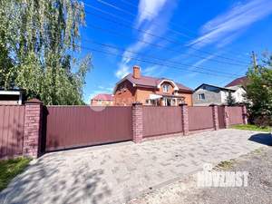 Дом 238м², 2-этажный, участок 10 сот.  