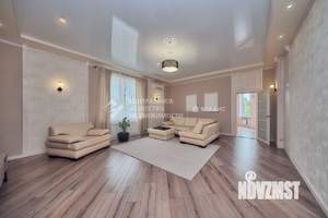 Дом 410м², 2-этажный, участок 10 сот.  