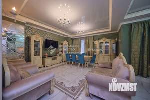 Таунхаус 341м², 2-этажный, участок 1 сот.  