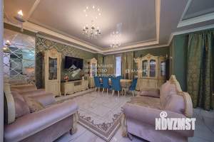 Таунхаус 341м², 2-этажный, участок 1 сот.  