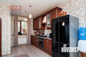 Дом 50м², 3-этажный, участок 2 сот.  