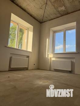 Таунхаус 206м², 10-этажный, участок 2 сот.  