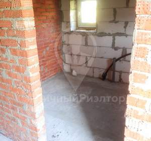 Дом 80м&sup2;, 1-этажный, участок 7 сот.  