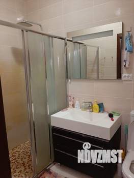 Коттедж 250м², 2-этажный, участок 6 сот.  