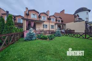 Таунхаус 341м², 2-этажный, участок 1 сот.  