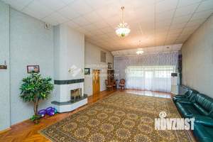 Дом 630м², 2-этажный, участок 10 сот.  